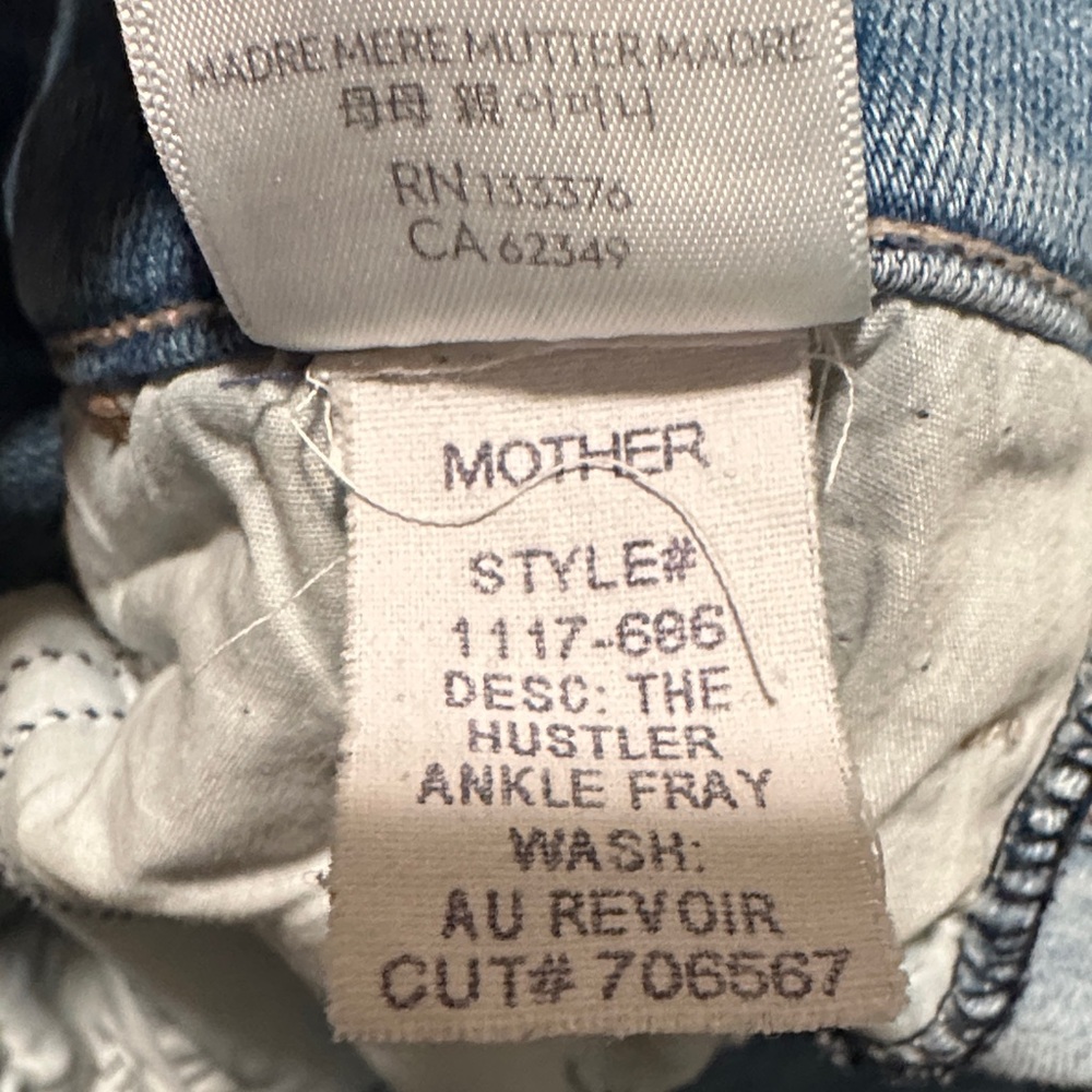 MOTHER The Hustler Ankle Fray. Size 27. Wash is Au Revoir. - Picture 6 of 10